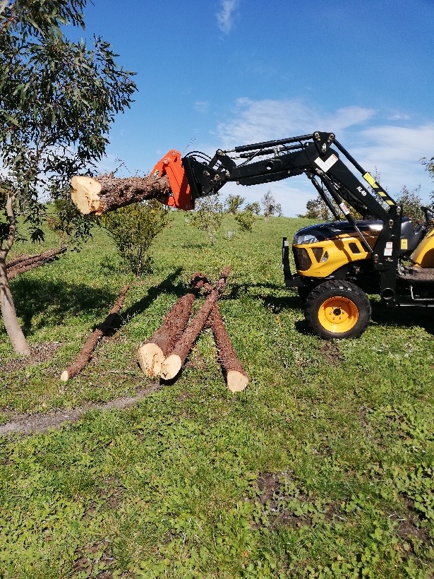 High-performance Log Splitter Attachment with fast cycle times